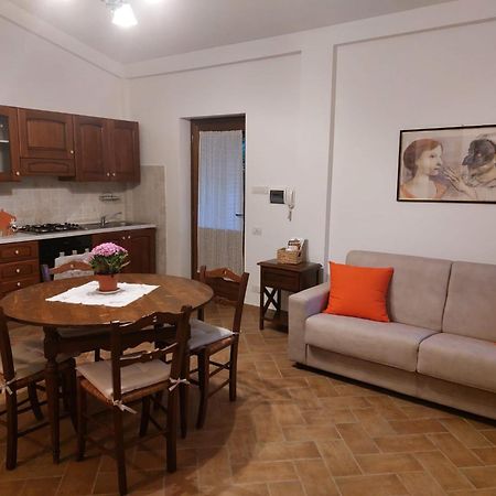 La Selvarella Montecchio  外观 照片